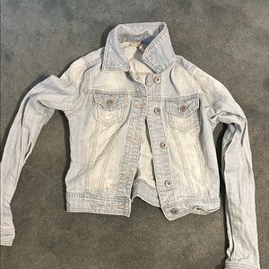 Vintage Mudd Light Wash distressed Denim Jacket
